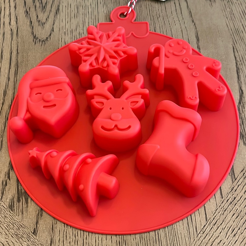 Christmas Characters Silicone Cake Mold Santa Rudolph Snowflake Tree Gignerbread